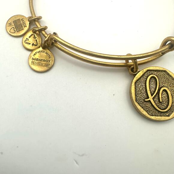 Alex + Ani Gold Initial C Bangle Bracelet NWT Costume Jewelry Casual - Picture 3 of 7